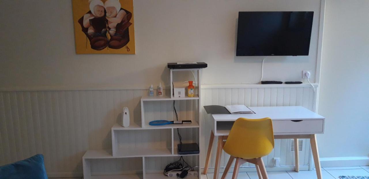Studio Avec Terrasse Et Jardinet En Centre Ville Bergerac Exteriör bild